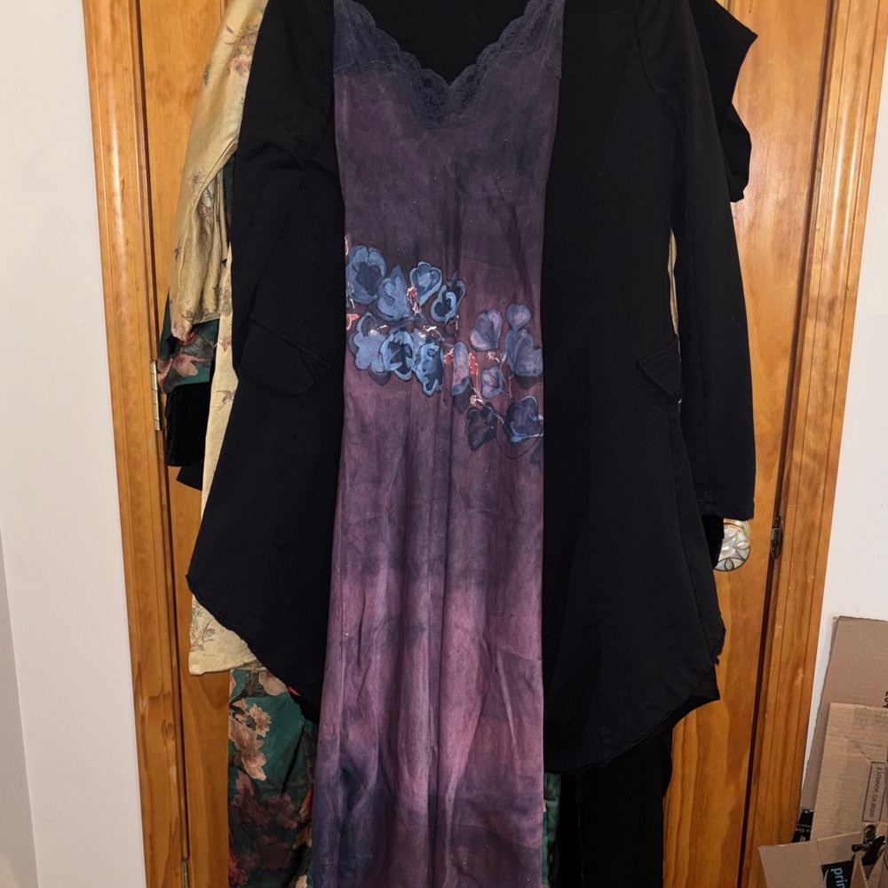 Fresh Lace Detail Garment in Dark purple, blues, and grey